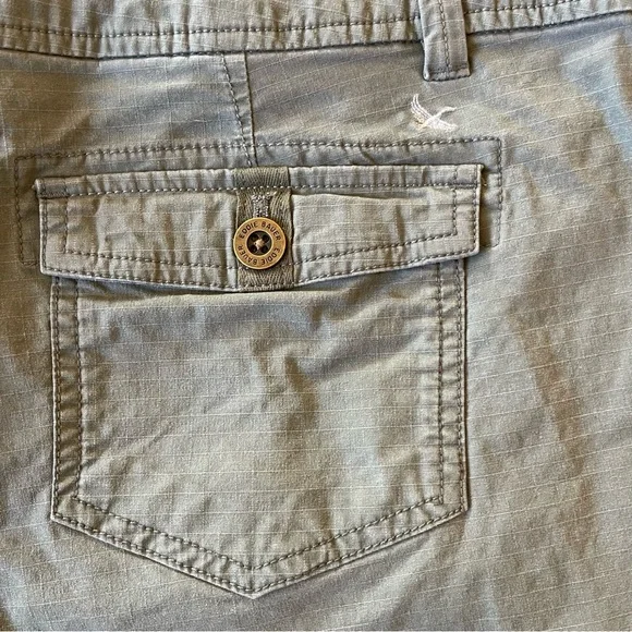 2 Pairs Eddie Bauer Shorts Womens 12 Green & Gray Ripstop Cargo Cotton Stretch - Picture 4 of 9